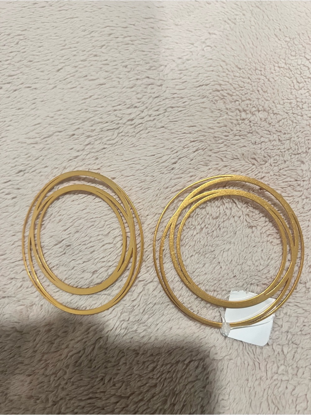 Khoi Matte Gold Triple Circle Statement Hoop Earrings NWT - Picture 2 of 2